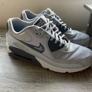 Nike Air Max 90
